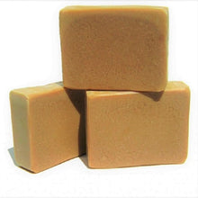 Load image into Gallery viewer, Green Tea Natural Handmade Herbal Soap
